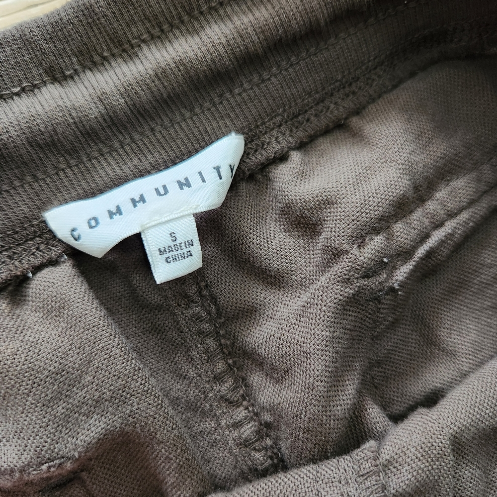 Aritzia green jogging pant - Picture 5 of 6